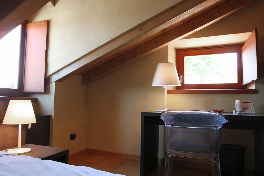 Heritage Hotel Kukuriku カスタヴ エクステリア 写真